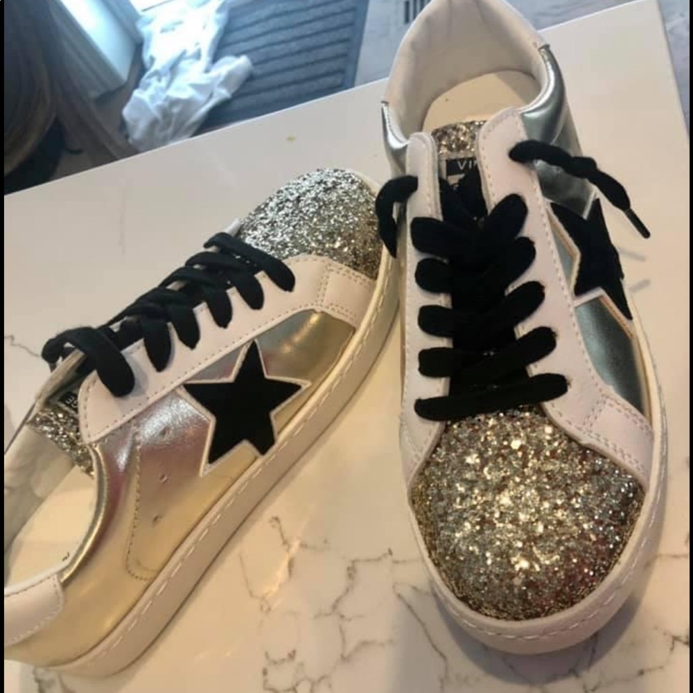 Vintage Havana Metallic Low Top Sneakers